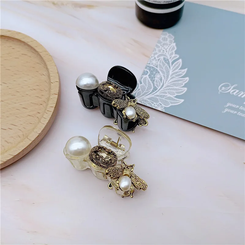 Fashion Imitation Pearl Crystal Bee Hair Claw Vintage Plastic Hairclip for Women Girls Makeup Washing Face Ponytail Bun Hairpin