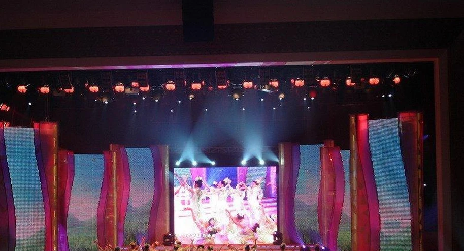 P3.91 LED Module 250*250mm P3.91mm Led Display Panel  Nation Star Mbi5124 Ic  Meanwell Power Supply