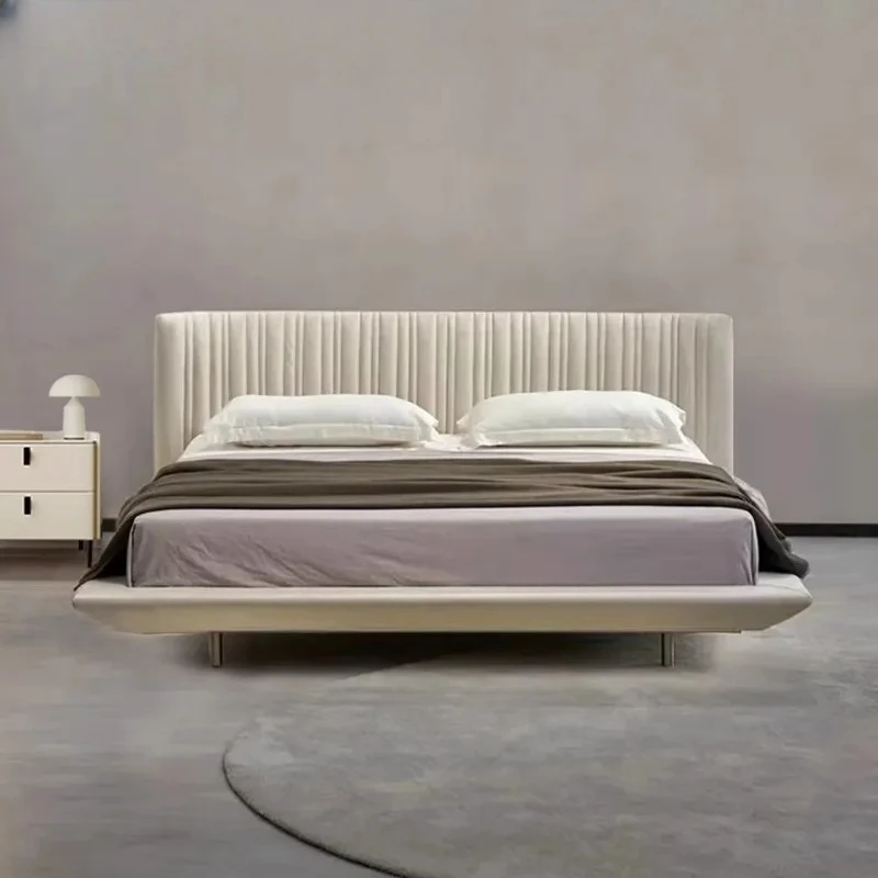 Disposable technology fabric modern simple 1.5 meter double bed solid wood light luxury master bed