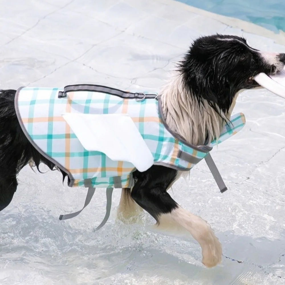 Adjustable Dog Life Jacket Bee/Dinosaur Shape Waterproof Dog Swimsuit Safety Handle High Buoyancy Dog Surfing Clothes view 5