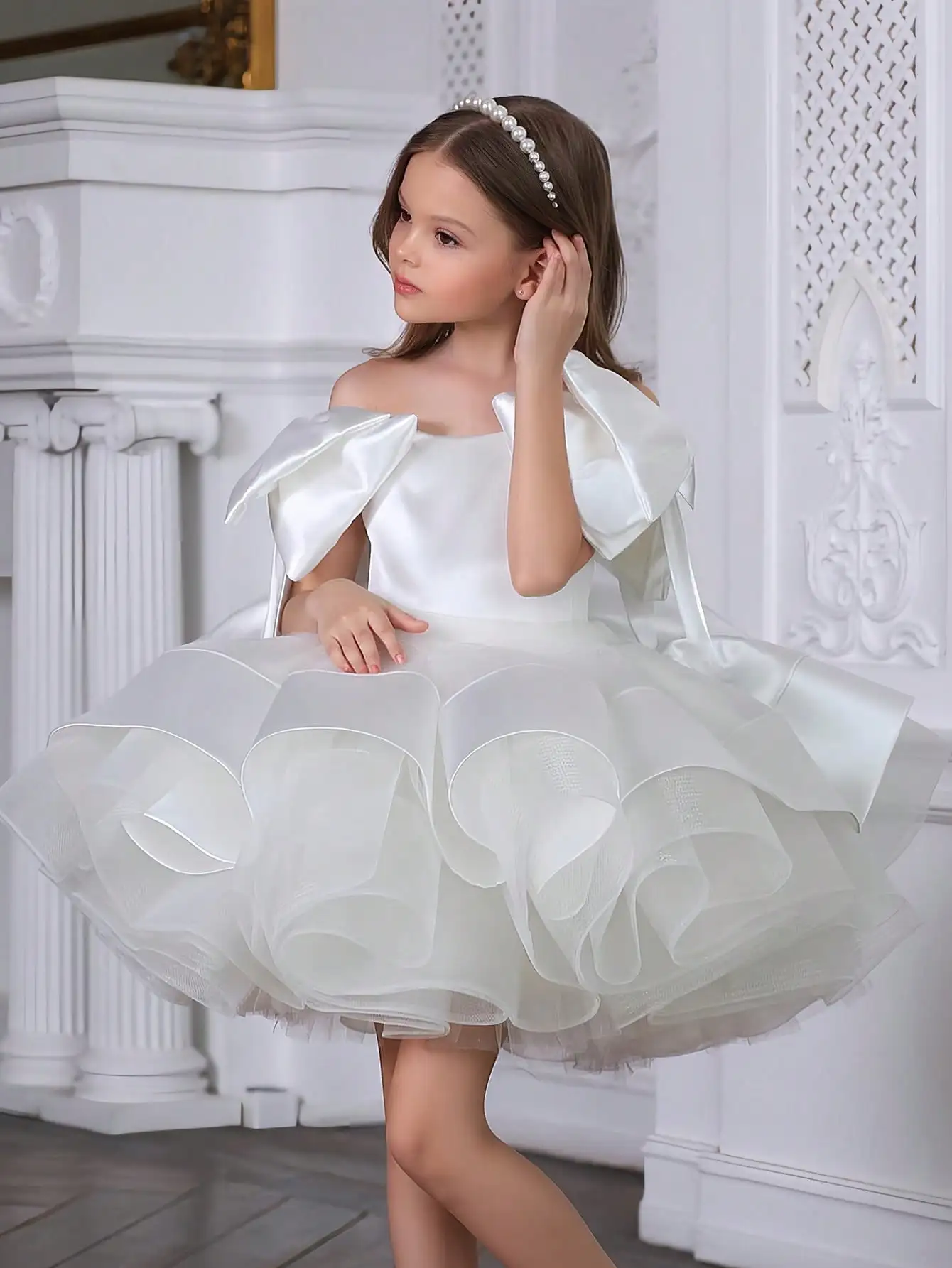 Girls' Christmas and Halloween Dresses, Birthday Party Dresses, Important Holiday Ball Gowns, Piano Host Performance Costumes, Flower Girl Wedding Dresses