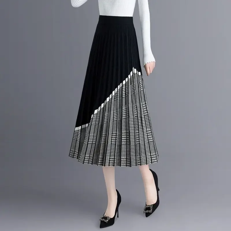 Szykowne średniej długości dzianinowe spódnice w kratę Kobiety Jesień Zima Koreańska moda Wysoka talia Luźne falbany Patchwork Czarny R289