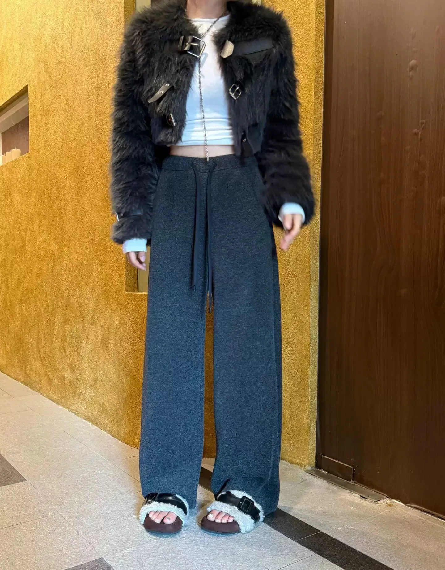 

Women's Pant Slimming Wide Leg Pants Elastic Waist Dstring Loose Fit Straight Casual Trousers Winter New Arrival