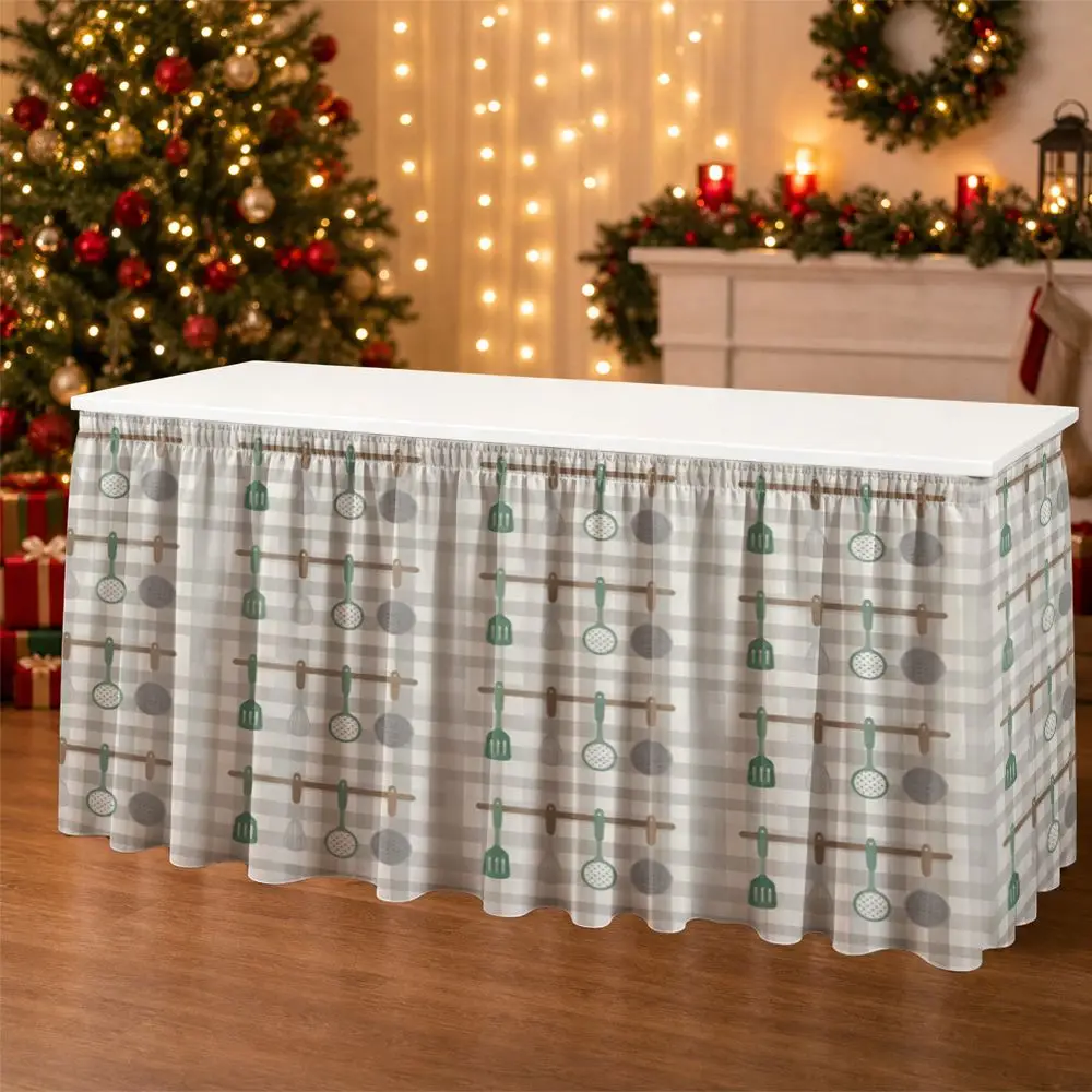 One-piece set with a tablecloth. Kitchen utensil hanger with ruffled edge table cover. Suitable for garden tea parties.