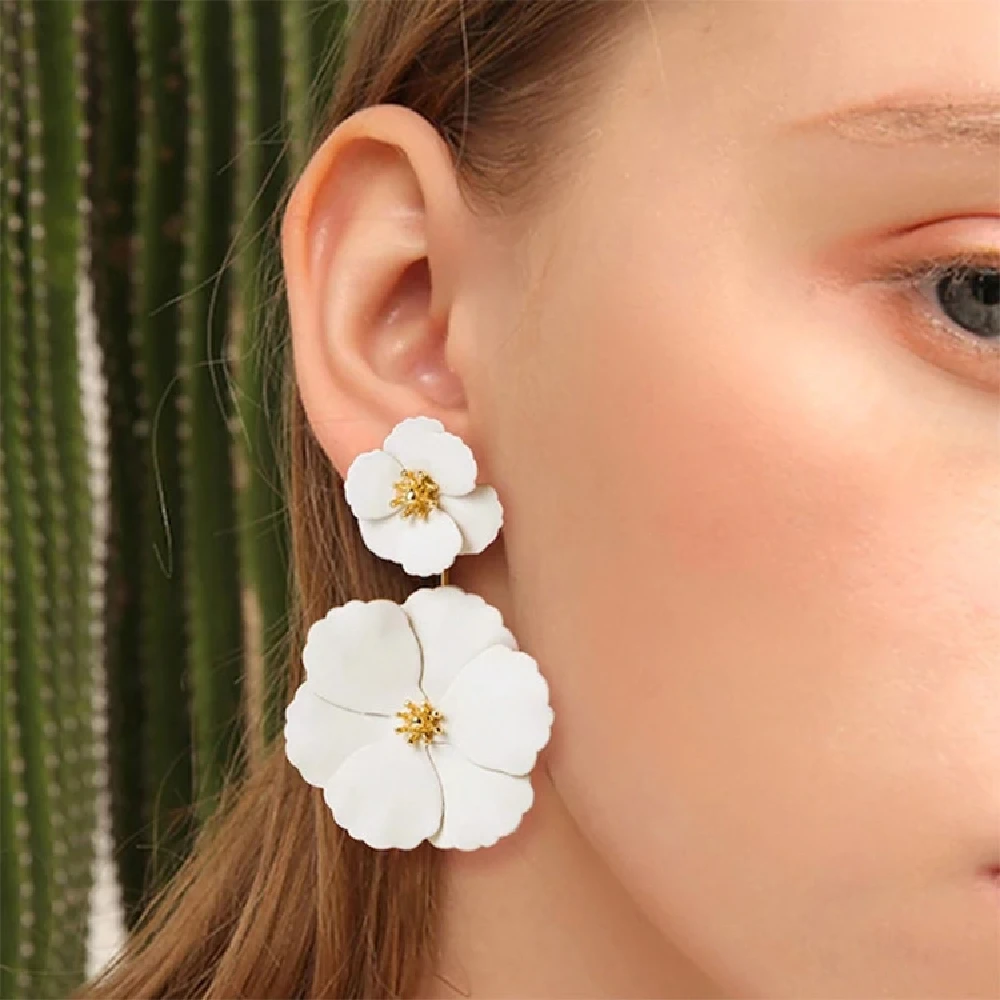 1Pair Sweet Flower Earrings for Women Fresh Petal Stereo Rose Stud Earrings aretes Temperament Flower Earring Elegant Jewelry