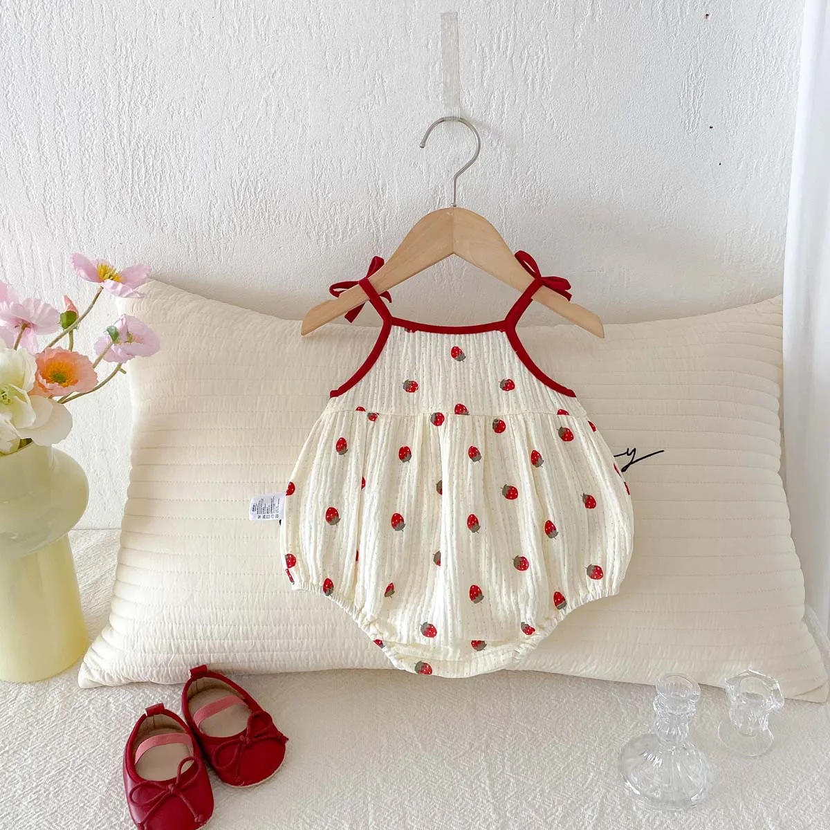 Summer Baby Girl Cute Strawberry Sling Jumpsuit, Baby Girl Sweet Bow Sling Jumpsuit, Perfect for Going Out and at Home
