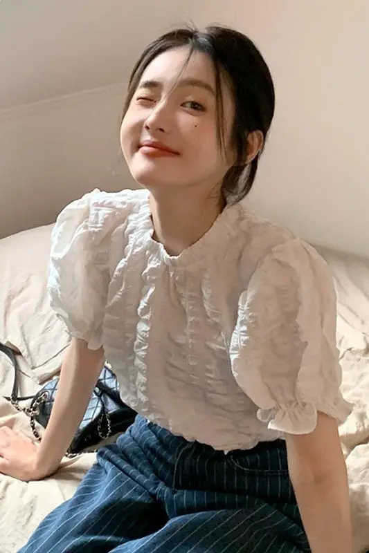 

2023 Summer French Vintage Puff Sleeve Blouse for Women Short Top Elegant Unique Niche Design Chic Aesthetic Shirt