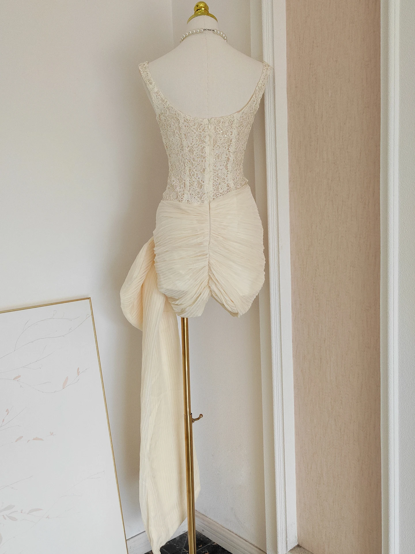 Corsé de encaje sin mangas para mujer, vestido de fiesta transparente de diseñador, vestido de noche elegante ajustado con volantes, vestido de fiesta Formal