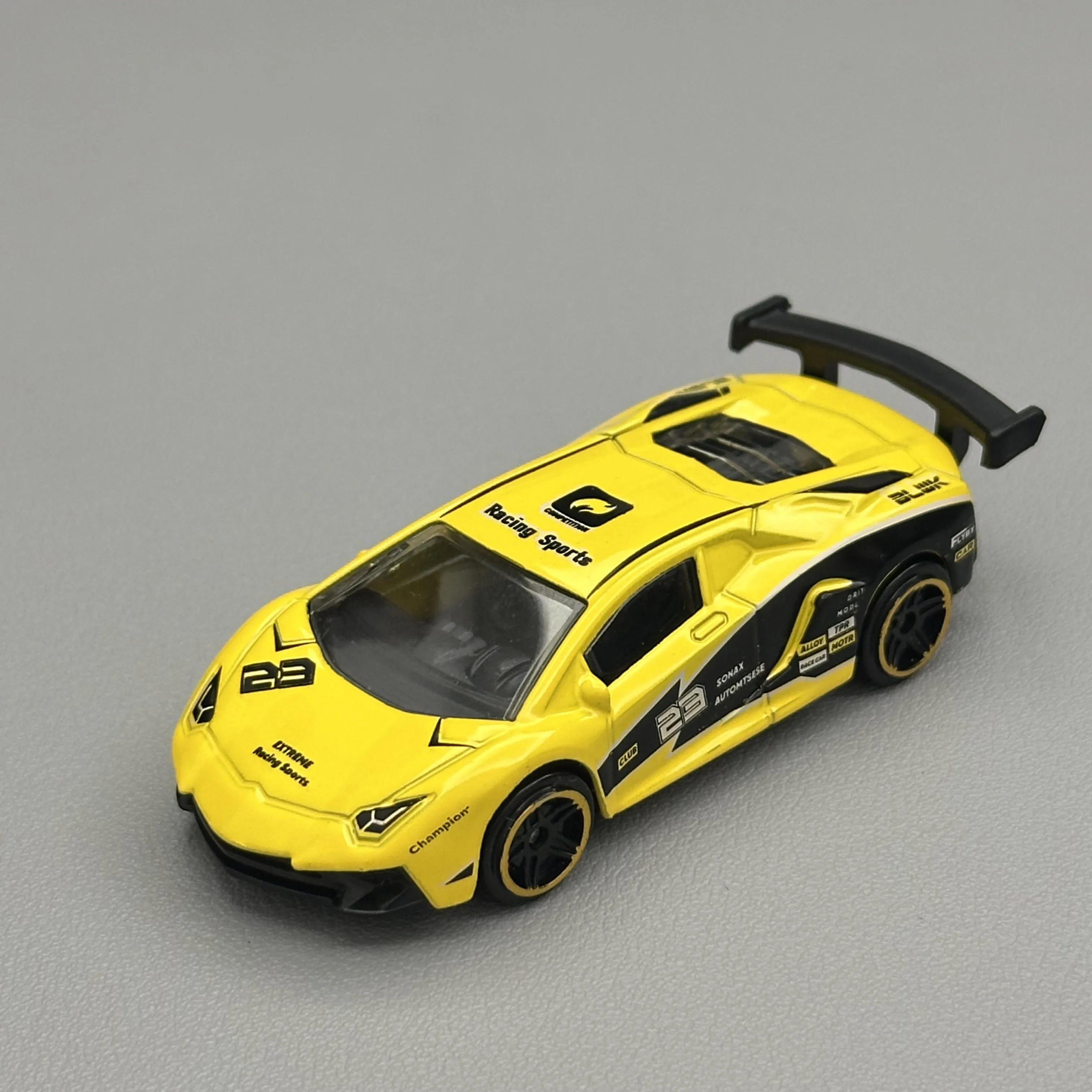 1/64 Model Car-Aventador SVJ, Alloy Car Toys, Mini Vehicle Collection Series, High-Quality Detail, Enthusiasts and Boys Gifts