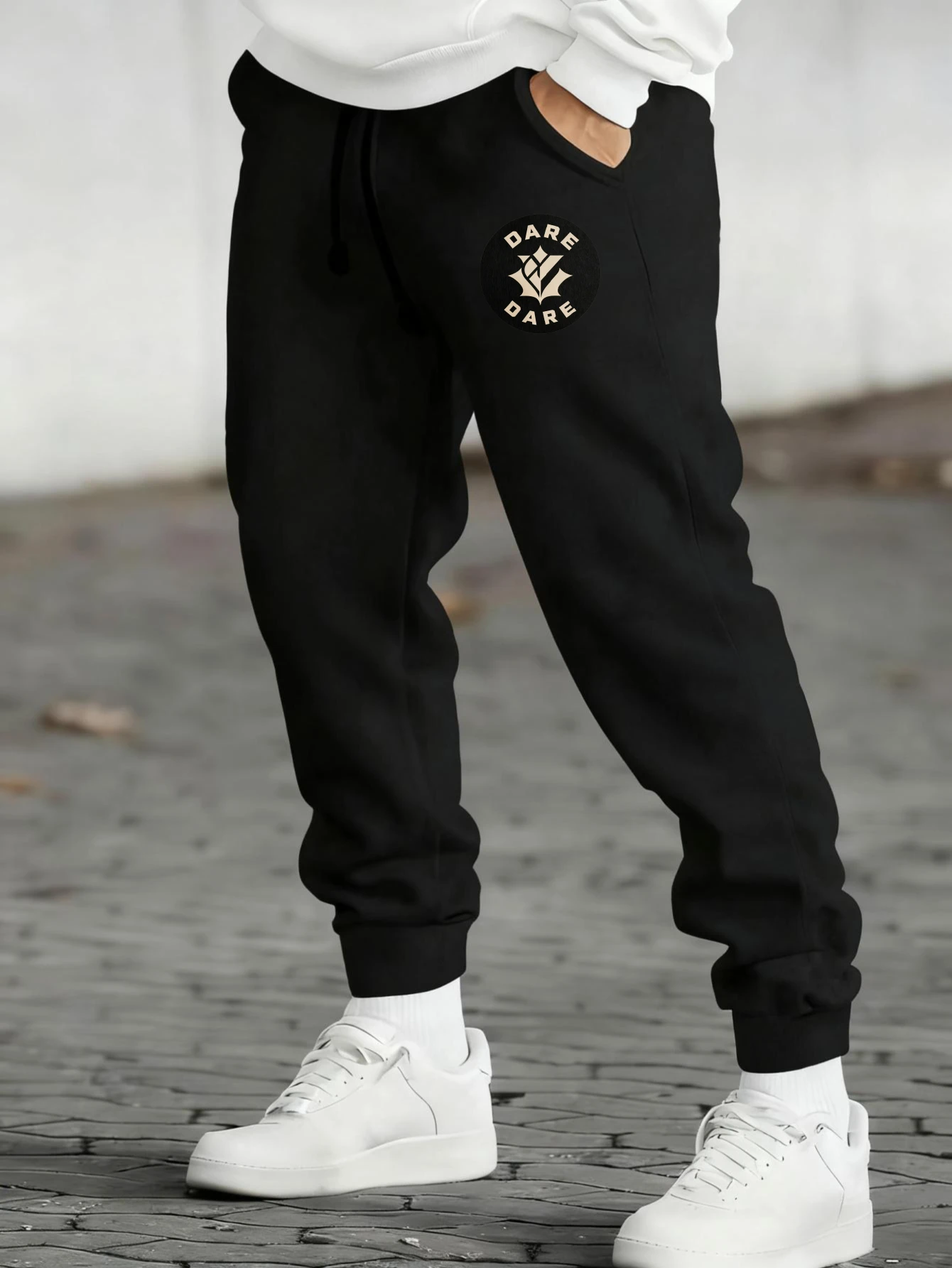 Men's Black DARE Logo Print Tapered Joggers Elastic Cuff Drawstring Waist Regular‑Fit Autumn Winter Outdoor Training Sweatpants
