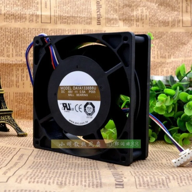 

L Высокопроизводительный охлаждающий вентилятор DATA1338B8U 48 В 0,50 А 127*127*38 мм