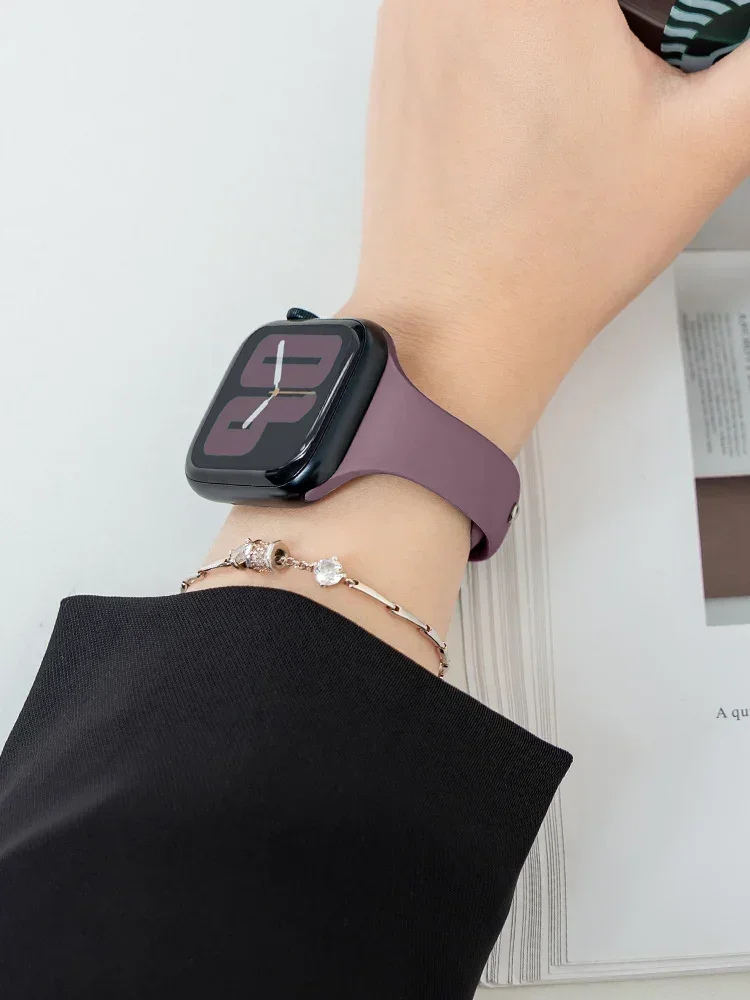 حزام سيليكون نحيف لساعة أبل 45 مللي متر 44 مللي متر 41-40 مللي متر 42-46 مللي متر سوار رياضي iWatch سلسلة 10 8 7 6 5 se 4 3 9 Ultra 2 49 مللي متر