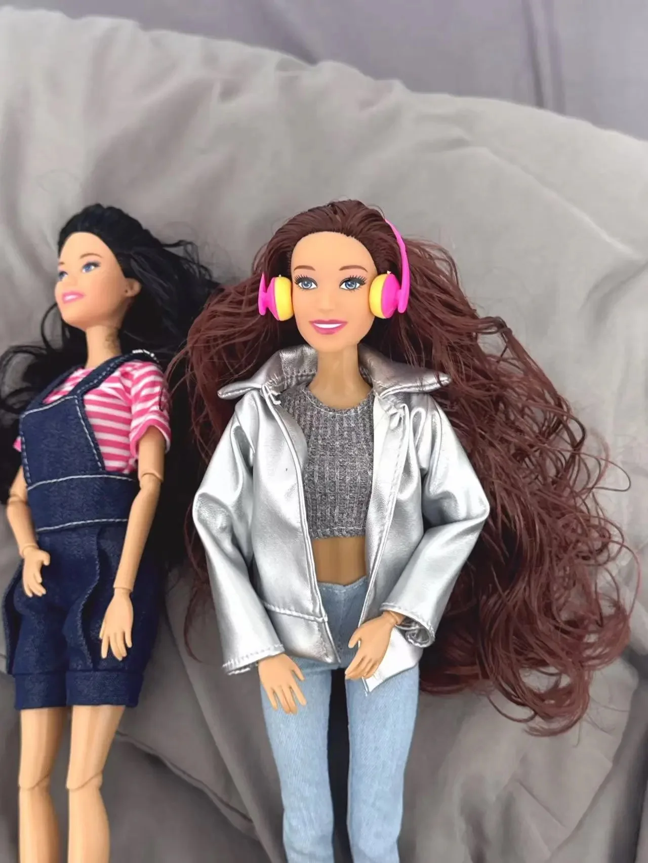 30 cm Cool Girl BABI Puppe Spielzeug Mode Silber Jacke + Denim Hosen Set 1/6 BJD Puppe Lockiges Haar Gelenke bewegliche Tägliche Dress Up Spielzeug