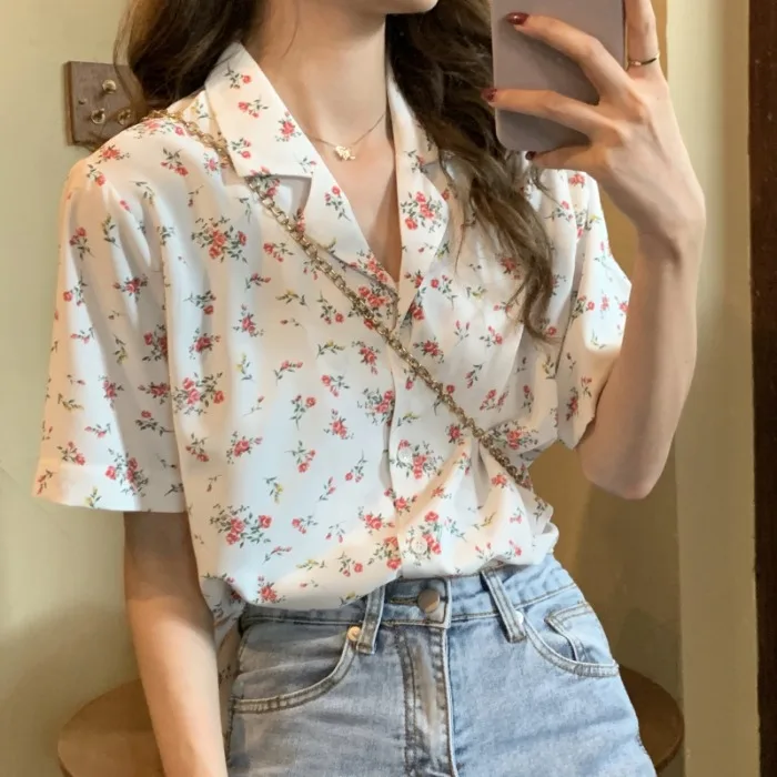 

Floral Print Chiffon Shirt Women's Summer New Style Chic Retro Hong Kong Style Loose Suit Collar Short Sleeve Button up Top