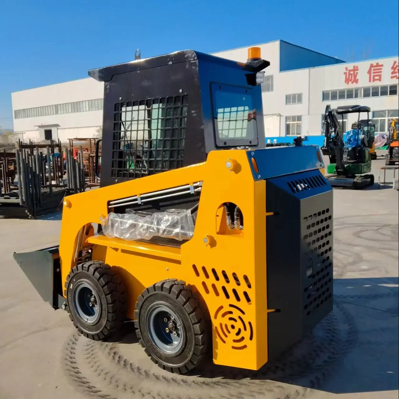 380kg JC25 Skid Steer Loader Export Dual Certification Multi-Purpose Super Practical