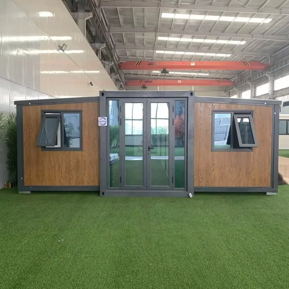 Modern 20ft/30ft Expandable Container House Prefab Modular Home with 3 Bedrooms 1 Bathroom and Living Room Durable