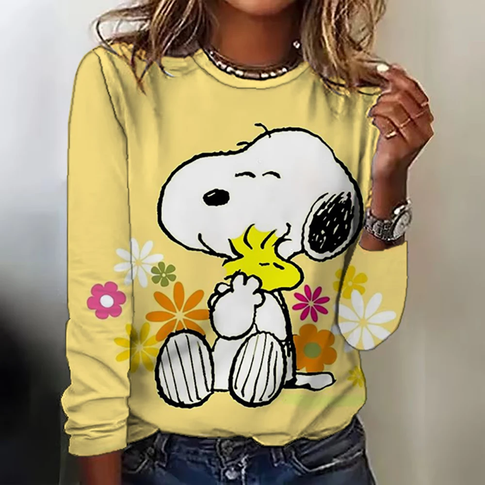 2024 Snoopy T-shirt mother and daughter Women's girl O-neck Design Autumn Long Sleeve Sexy Neckline Cartoon Pattern Print Top