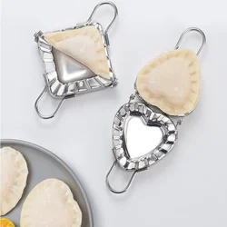 Heart-shaped Dumpling Maker Stainless Steel Dumpling Mold Square Press Dough Ravioli Dumpling Skin Mold Pastry Tools for Home