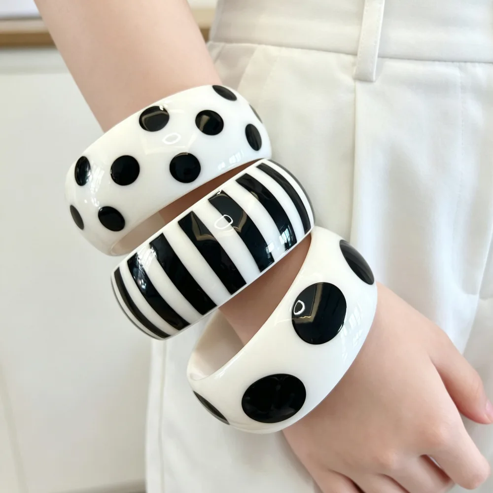 3Pcs/Set Punk Rock Black White Stripe Polka Dot Graphic Resin Bracelet for Women Girl Y2K Bangles Set Hip Hop Jewelry Gift