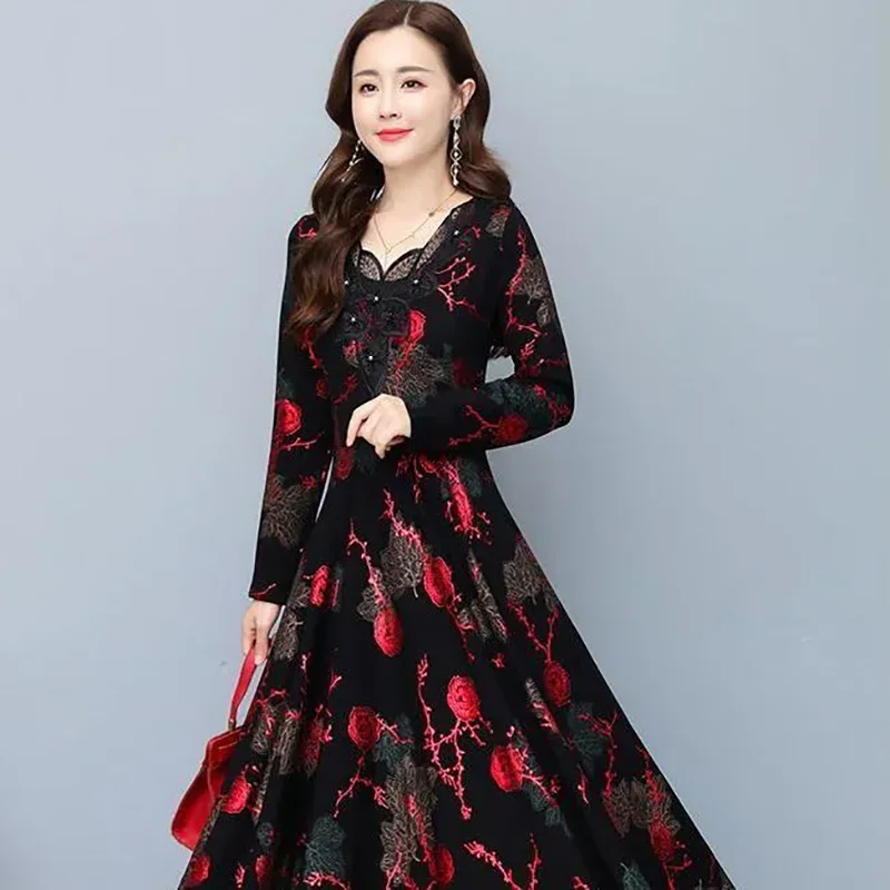 Otoño Invierno nuevo vestido de manga larga estampado bronceado con cuello en V mujeres gran Swing longitud media hasta el muslo que cubre vestidos de noche adelgazantes