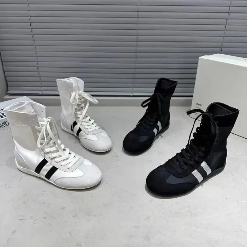 

2025 New Big Head Ugly Cute Shoes Lightweight Soft Bottom Flat Bottom High Top Lace Color Blocked Casual Shoes