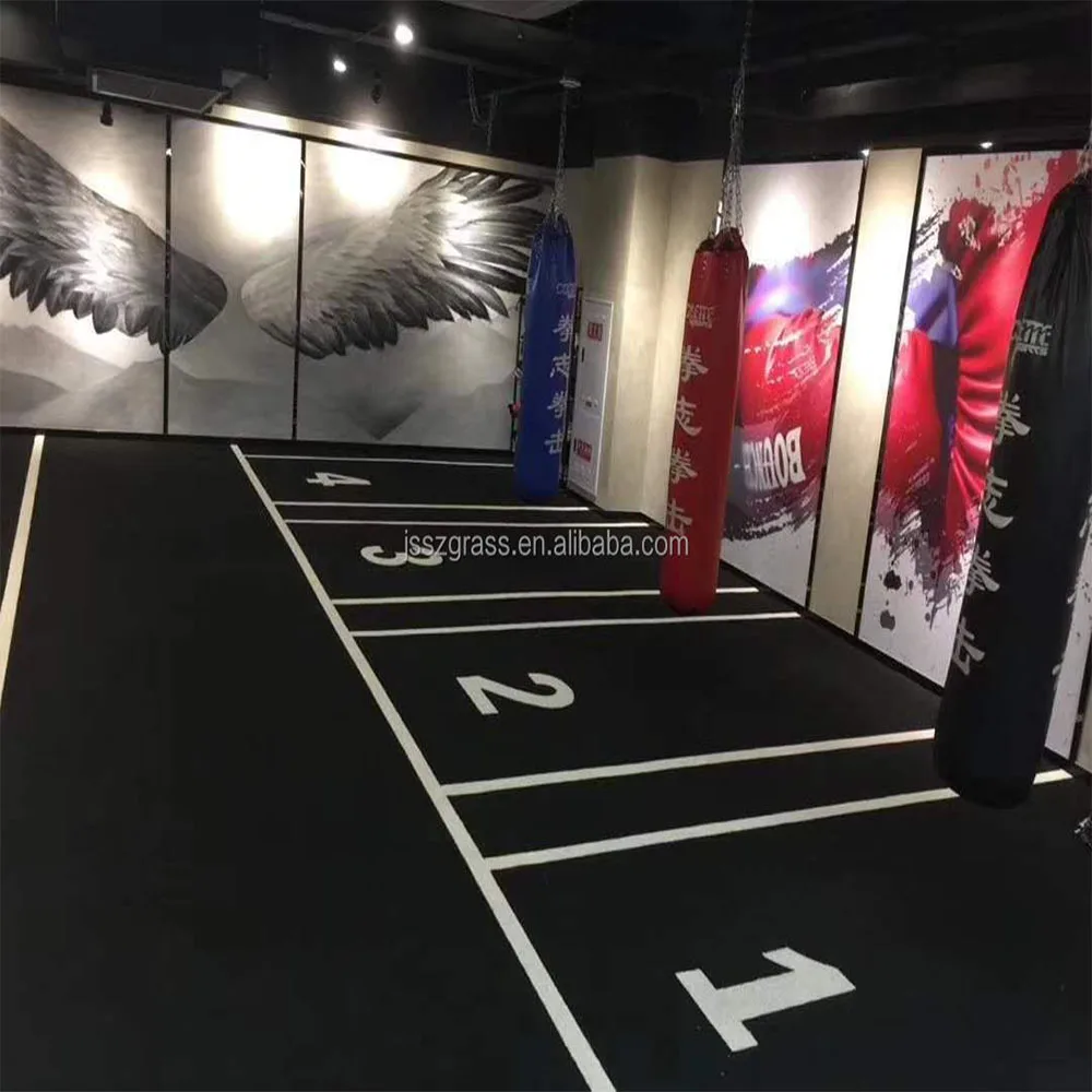 Tappetini per erba artificiale multiuso per tappeti da palestra in materiale PP nero e verde personalizzato per sport fitness e pista da slitta