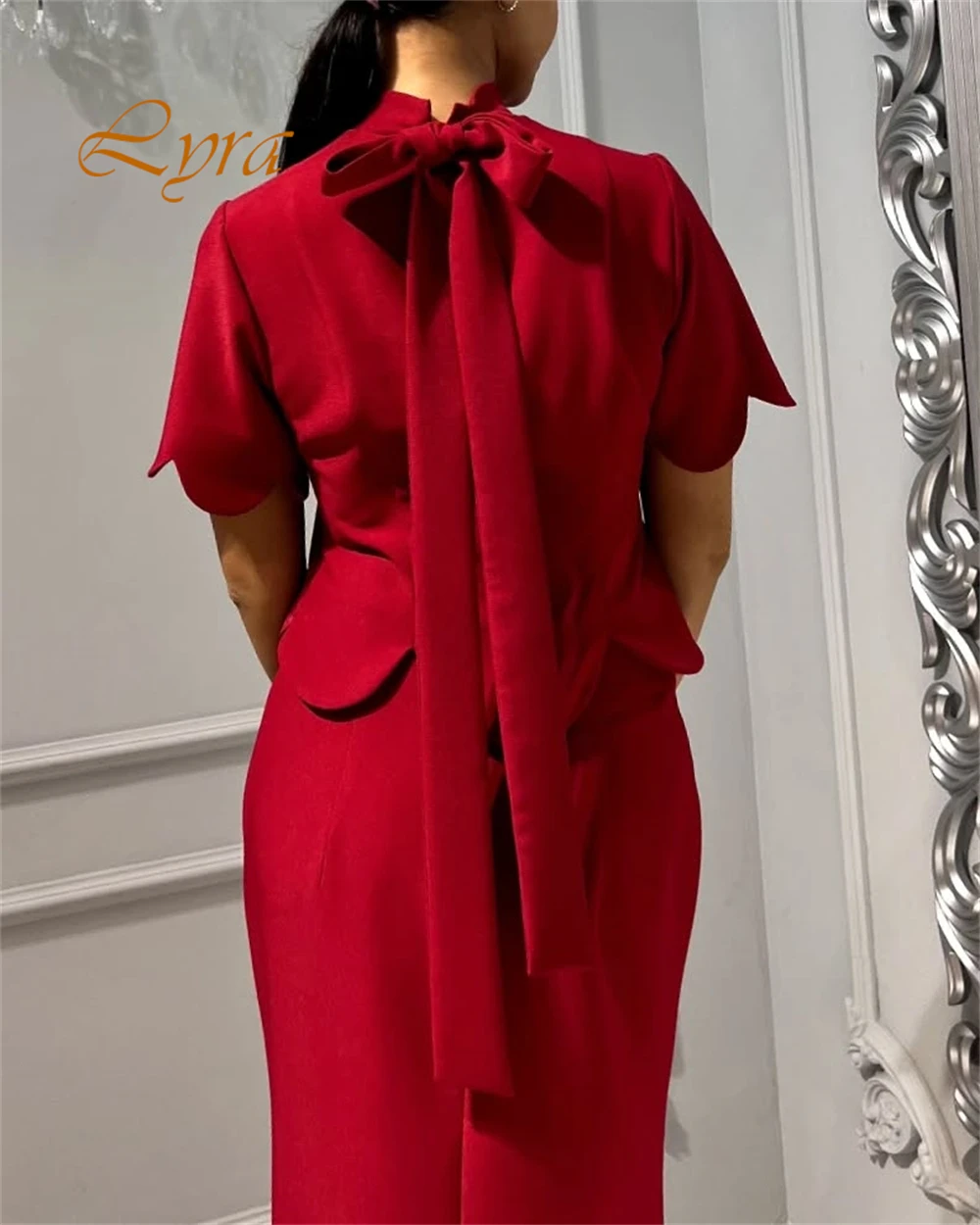 Customized Exquisite High Neckline Cap Sleeve Evening Dress Luxury Burgundy Satin Prom Dresses High Quality Party  Gowns