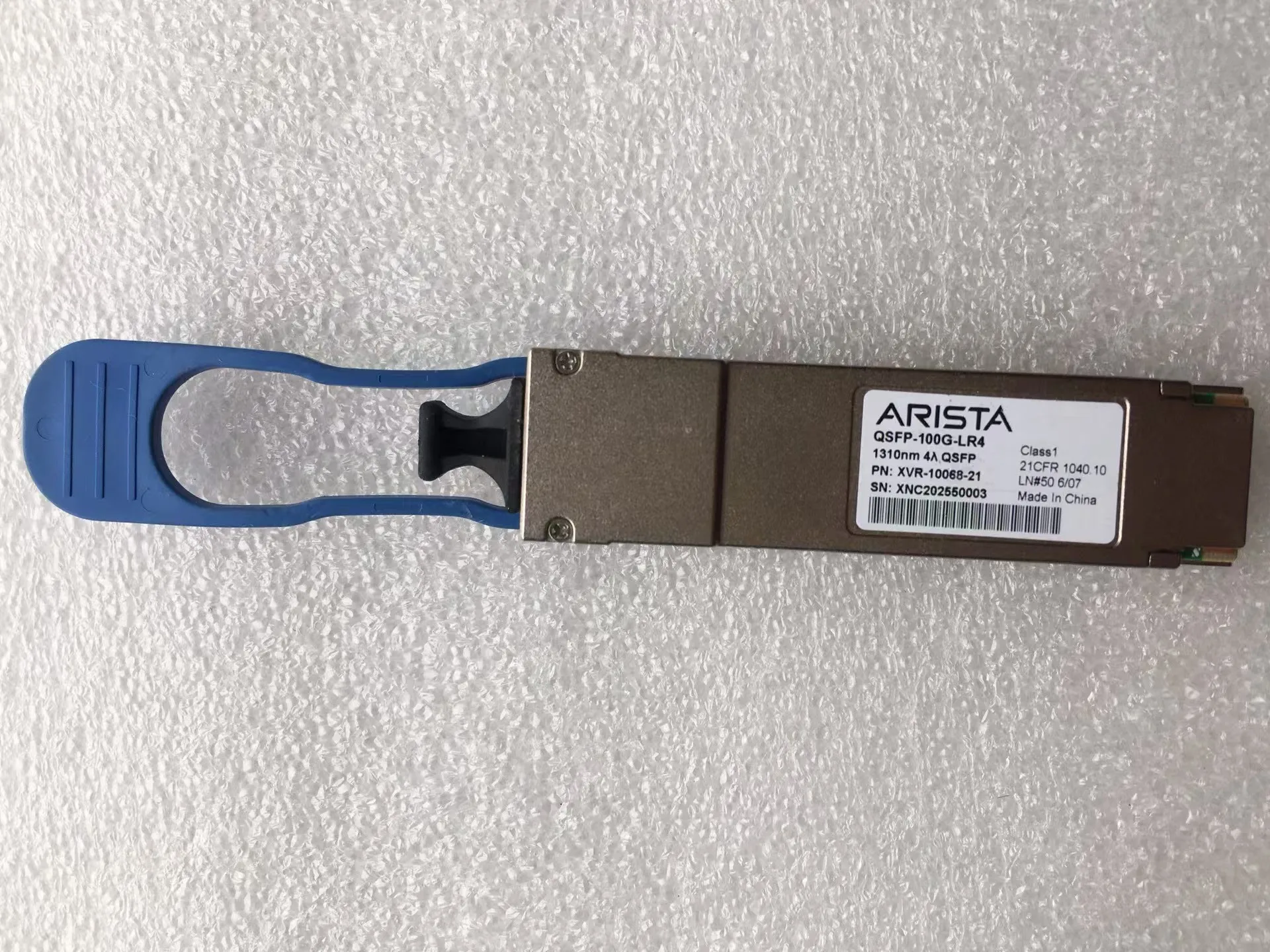 

Arista Qsfp 10KM 100G LR4 Fiber Transceiver/XVR-10068-21/QSFP-100G-LR4/1310NM 10KM 100GB Switch Port Module