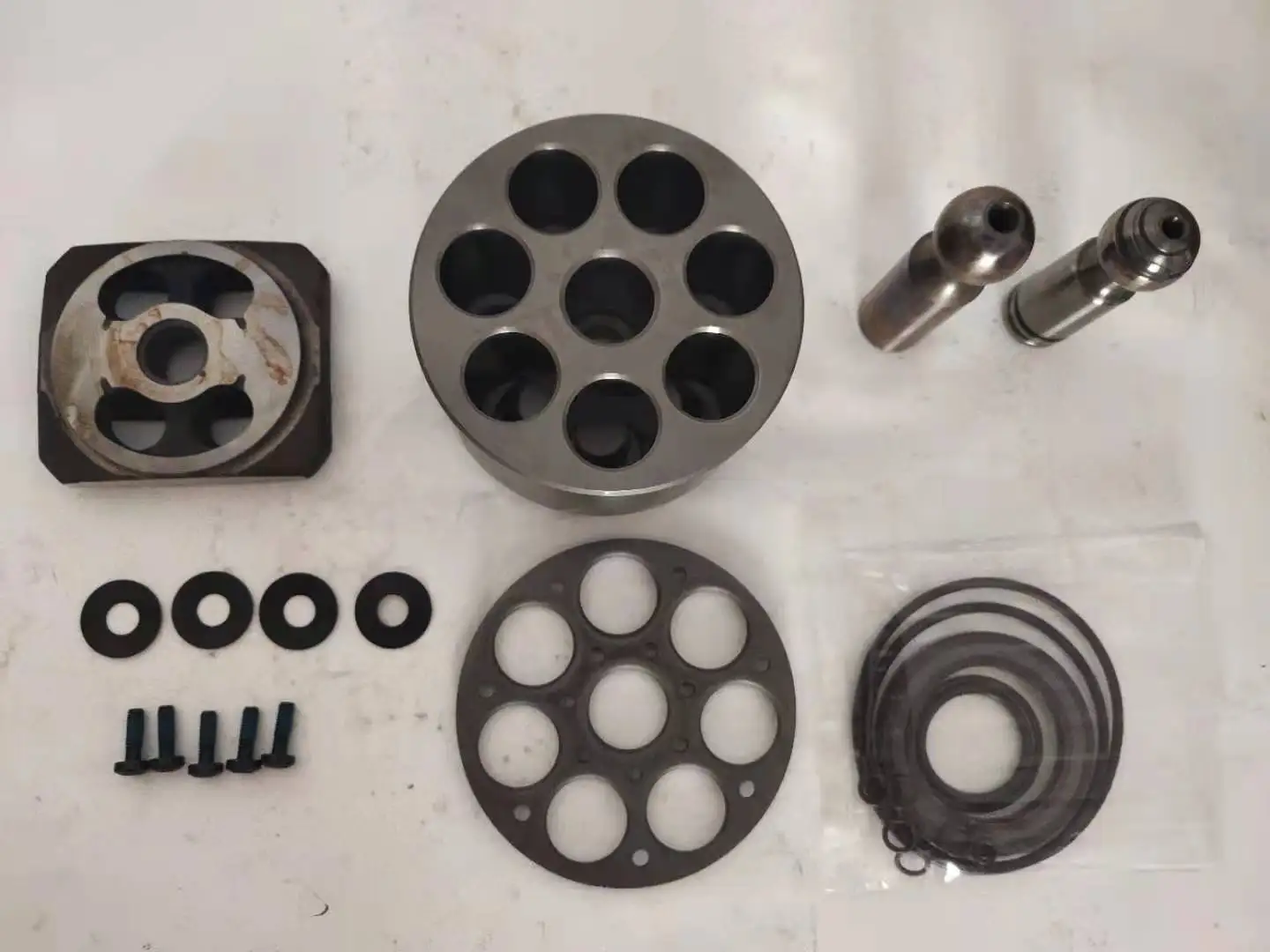 2026 Hot Sale Factory Direct Mixer Concrete Pump Truck Roller Hydraulic Spare Parts For A6VM107 Cylinder Block Pistons Valve