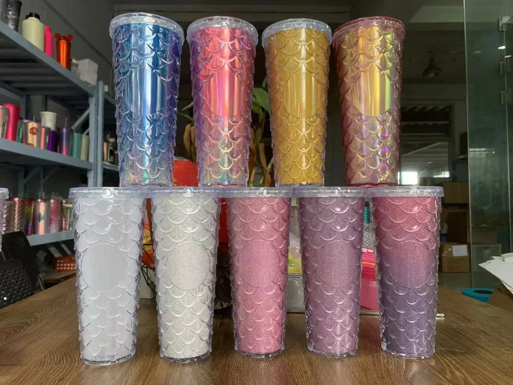 New factory direct supply double-layer plastic cup straw Cup fashion fish scale cup large capacity durian cup water cup straw Cu