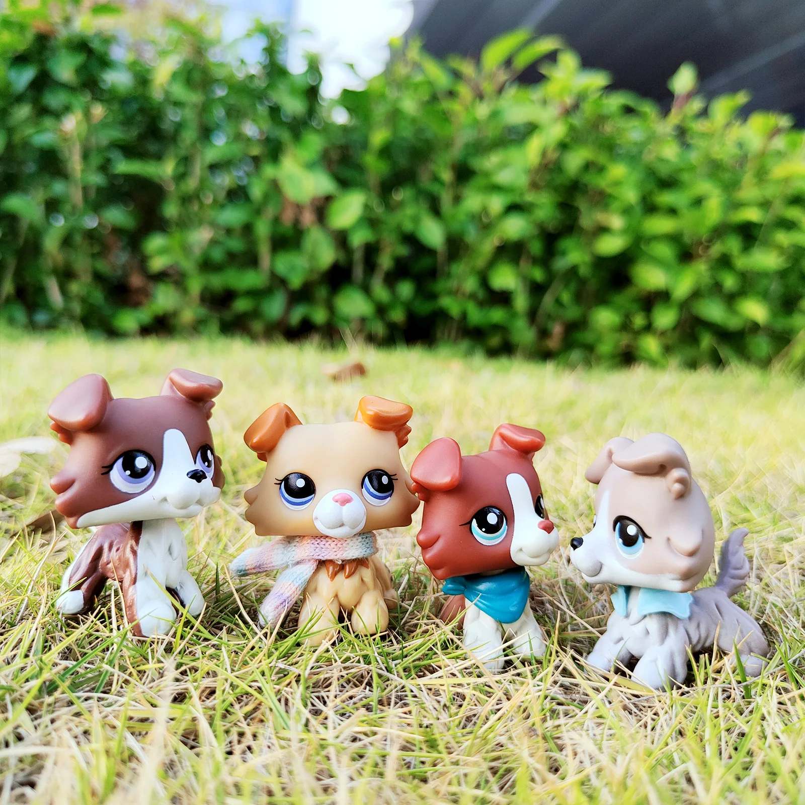 

LPS Minilpsshop Pet Shop Bobble Head Eye Reflection Rare Collie Children's Gift for Boy and Girl Collection