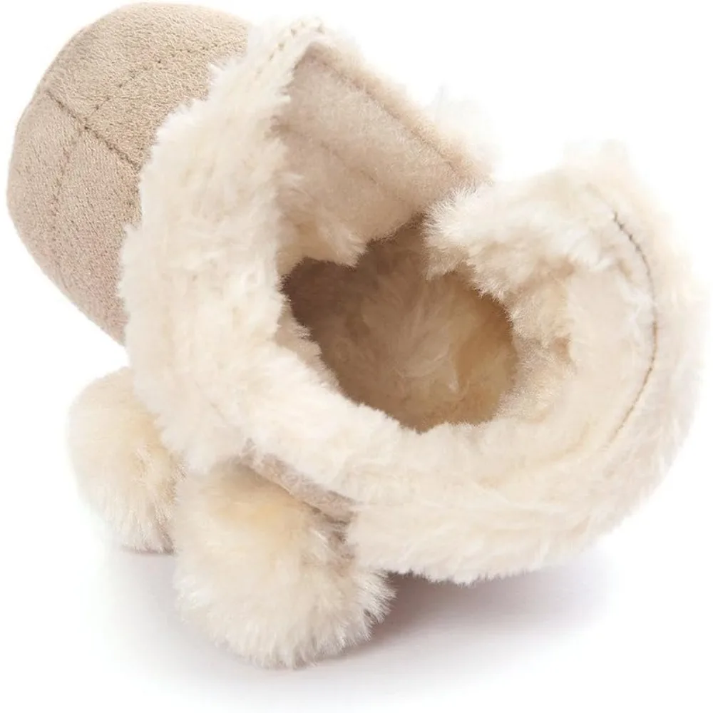 Botas de neve de pelúcia para bebês, sapato infantil, casual e confortável, antiderrapante, sola macia, design Pom Pom, inverno, 1 par