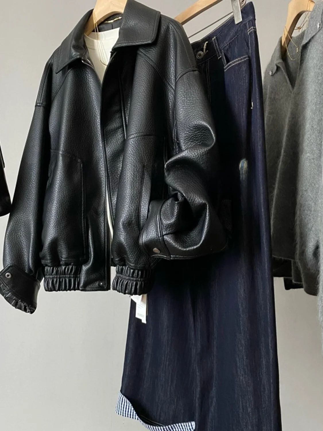 

Куртка из искусственной кожи в стиле ретро с воротником-стойкой и подкладкой из искусственного меха, на молнии, женская, модная, осенне-зимняя