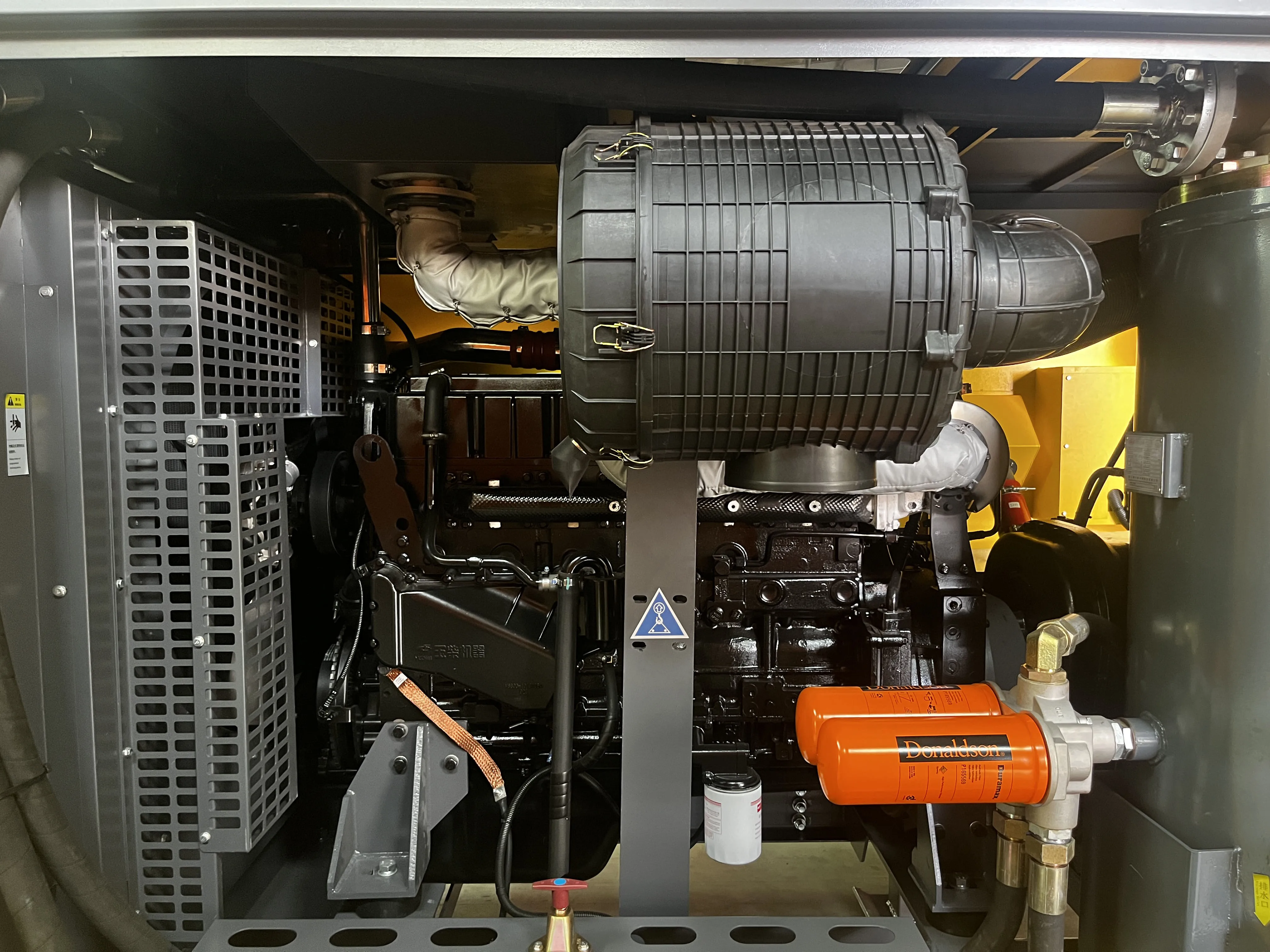 Mining air Compressor Machine diesel High Powered Screw air Compressor Used with Drilling Rig