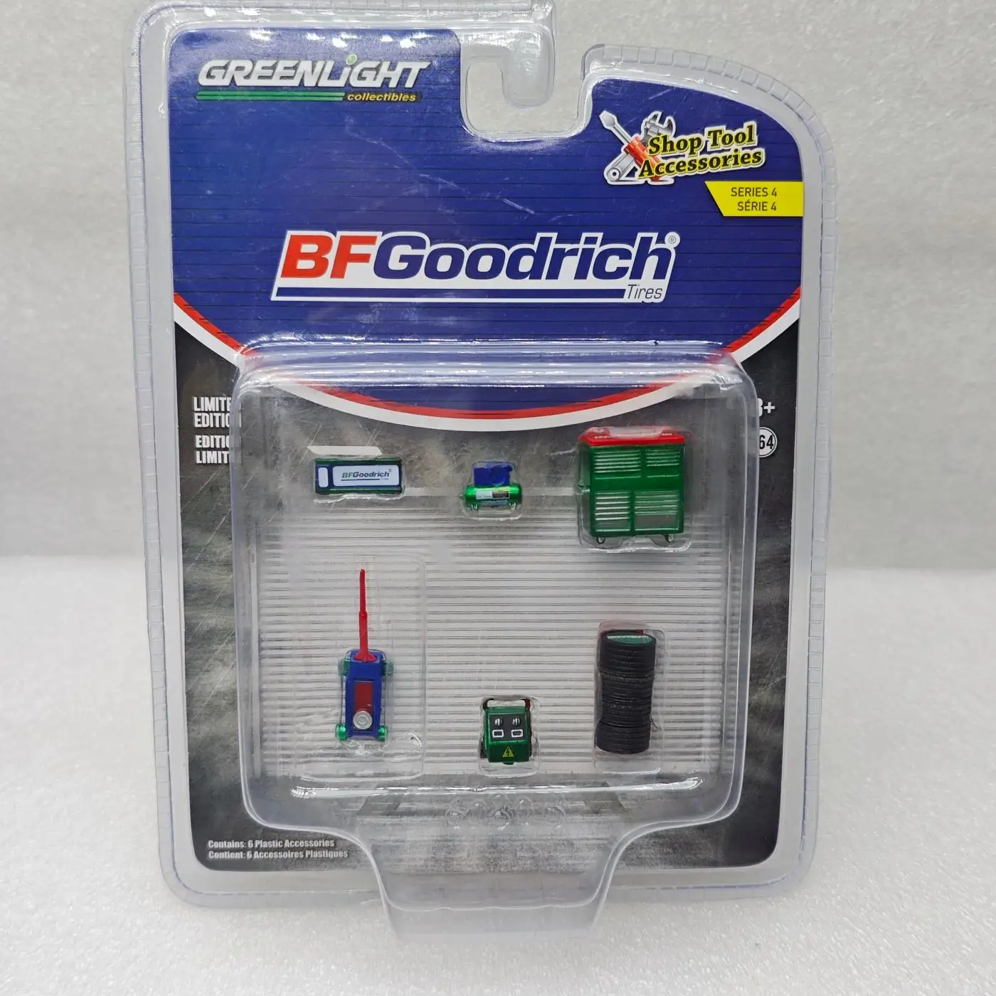 

GreenLight 1:64 Shop Tools Series BFGoodrich Workshop Tools Simulation scene layout tool toy