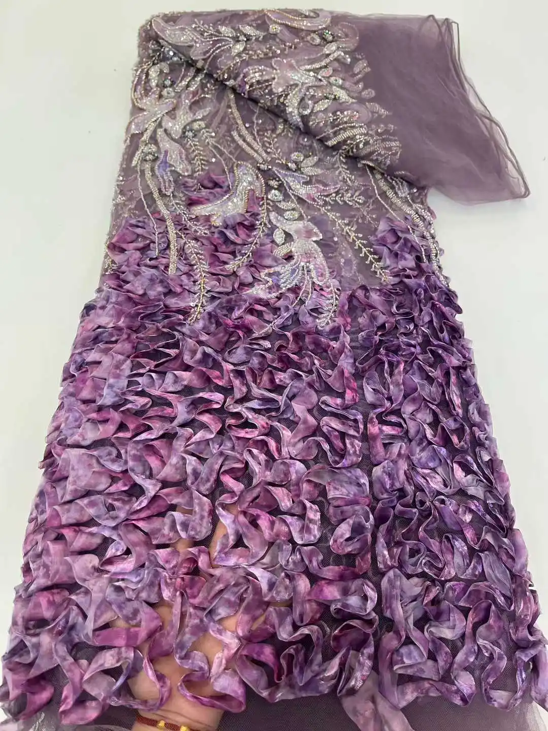 

Fashion 3D Lace Fabric 2025 High Quality African Mesh Sequins Embroidery French Nigeria Beaded For Bridal Wedding Dress
