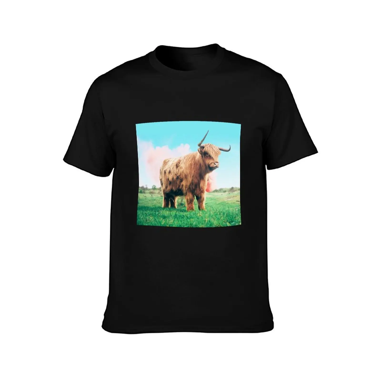 Highland Cow #redbubble #decor #buyart T-Shirt, Summer Casual Cotton Tee, Oversized Streetwear Tops, Vintage Graphic Print