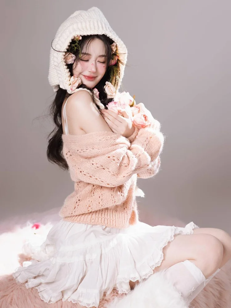 

Spring 2026 Photography Studio Korean Mixed Flowers Girl Pink Atmosphere Pure Desire Art Photo Costume Women's Traditional Cl...