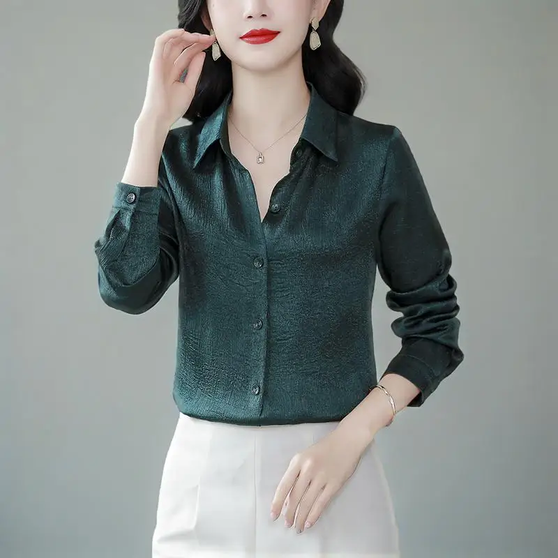 Pieghe chic Camicie in raso morbido Donna Elegante manica lunga Moda coreana Camicette da donna 2025 Office Lady Basic Top Abbigliamento vintage