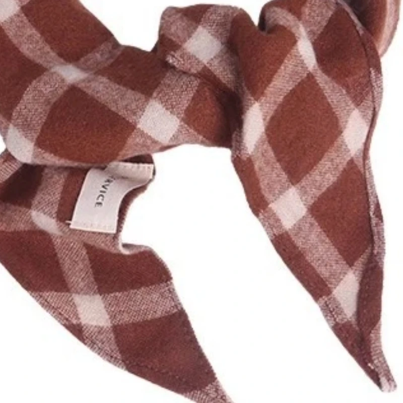 

Melard Retro Warm High-End Decorative Triangle Scarf For Women's Neck Protection