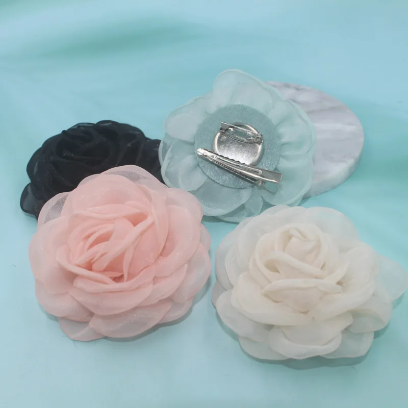 1PC New Fashionable Fabric Camellia Brooch Flower Brooch Pin Gauze Flower Buckle Jacket Clothing Accessories For Women