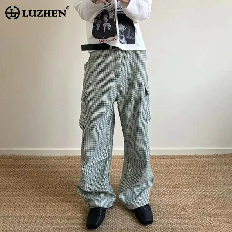 

LUZHEN Fashion Multi Pockets Decorate Plaid Printed Straight Casual Pants Men's 2025 New High Quality Handsome Trousers JY3656