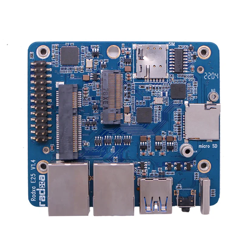 RADXA E25 Dual Network Port Development Board with RK3568 CM3I Core board with Metal Case