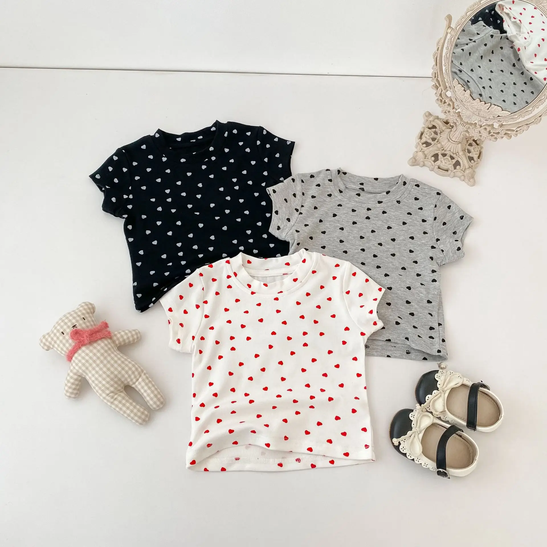 

2026 Summer New Girls Cute Heart Print T Shirts Baby Cotton Tee Children Short Sleeve Casual Tops Kids Girl Loose T Shirt
