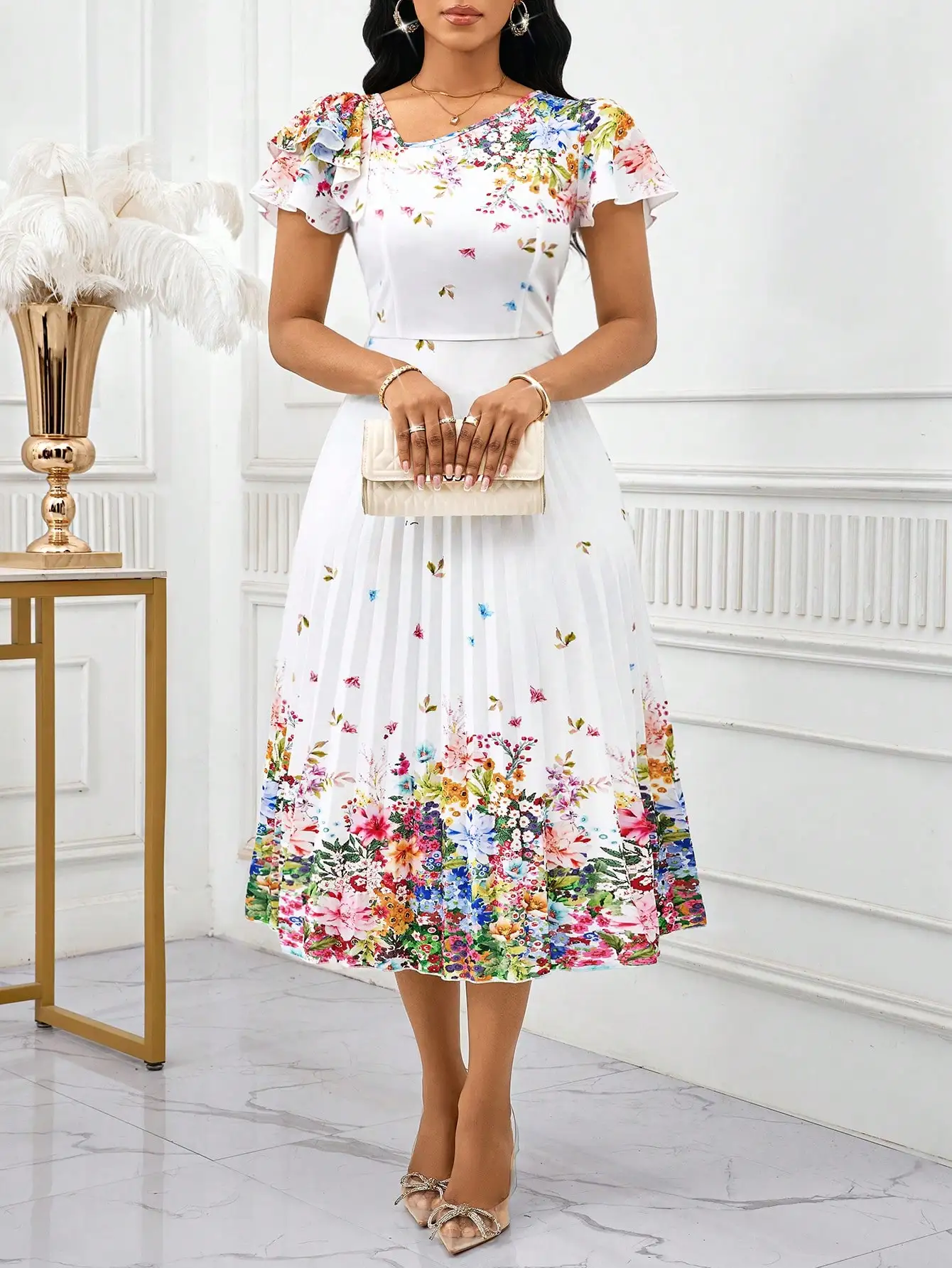 White Floral Pleate…