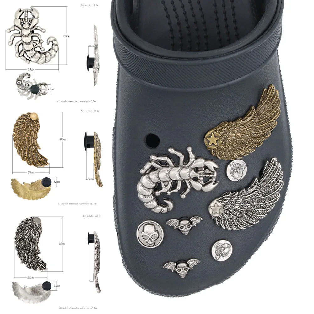 1 Pcs Halloween Pins Charms Sandalias Metal Pins Shoes Pines Wing Sandals Decorations Charms Shoe Accessories Adornos W-16