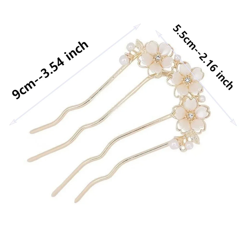 Pearl Flower Wavy Hair Combs for Women U-shaped Hairpin Clips Metal Bun Styling Pins Wedding Hair Jewelry Hair Clasp