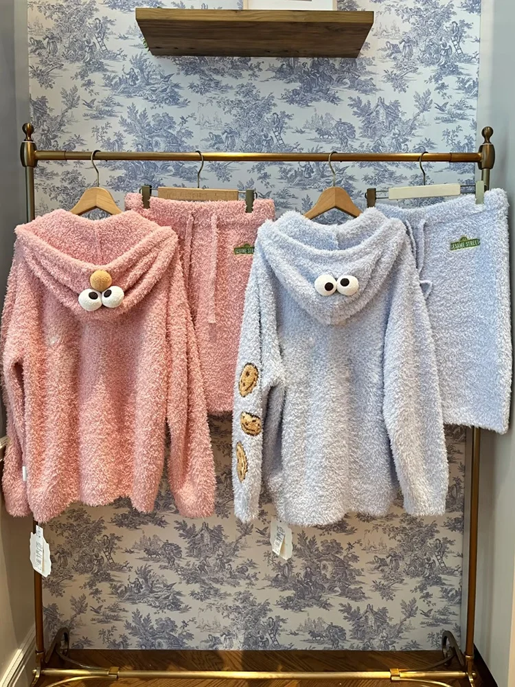 

Soft Plu Dog aped Spwear with Hat Long Sve Home Clothes Skin Friendly Youth Winter Collection Casual ort Pants