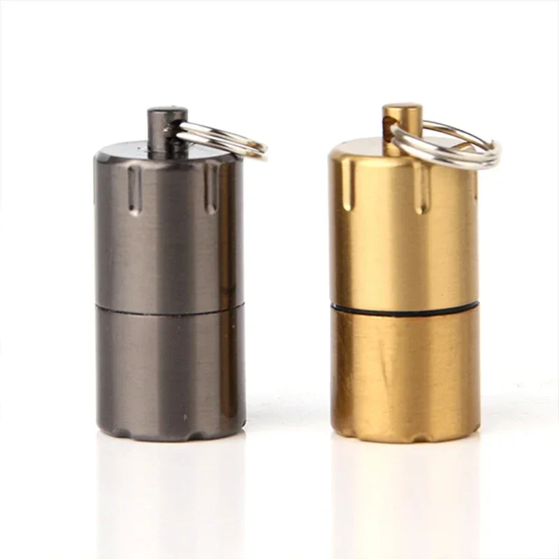 Mini Keychain Retro Kerosene Lighter Diesel Waterproof Portable Cigarette Lighter Gift Survival Tool Gadgets for Men
