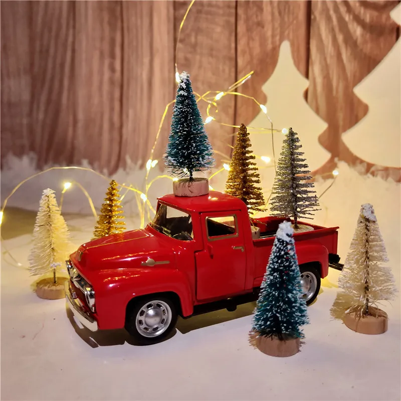 High Imitation Car Alloy Car Toy  Miniature Car Model Toy Boy Gift Christmas Decorations Party for Home Kids Gifts 1*Car Mould